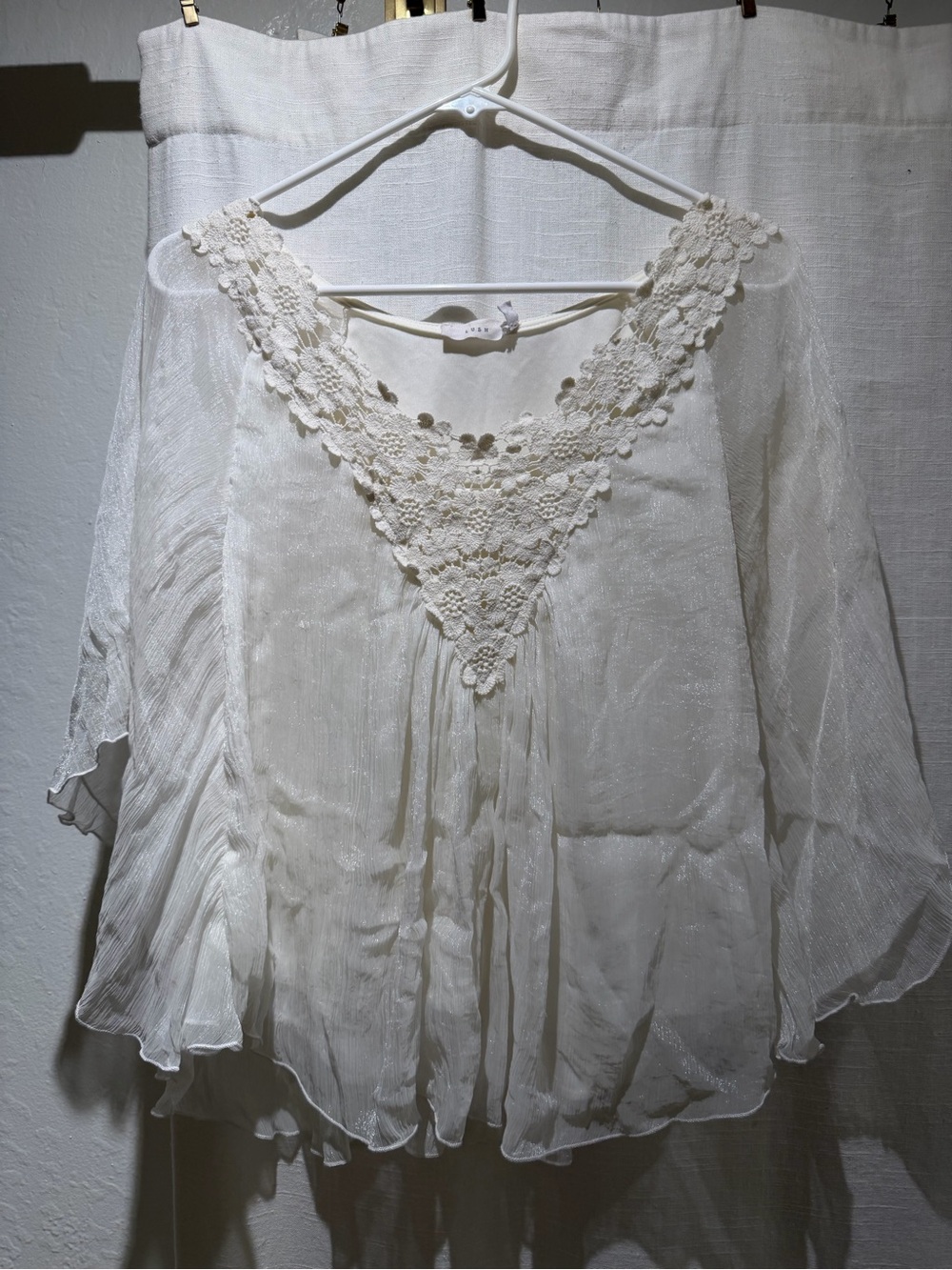 Lush (Urban Outfitters) Flowy Top (White) (Women’s XS)